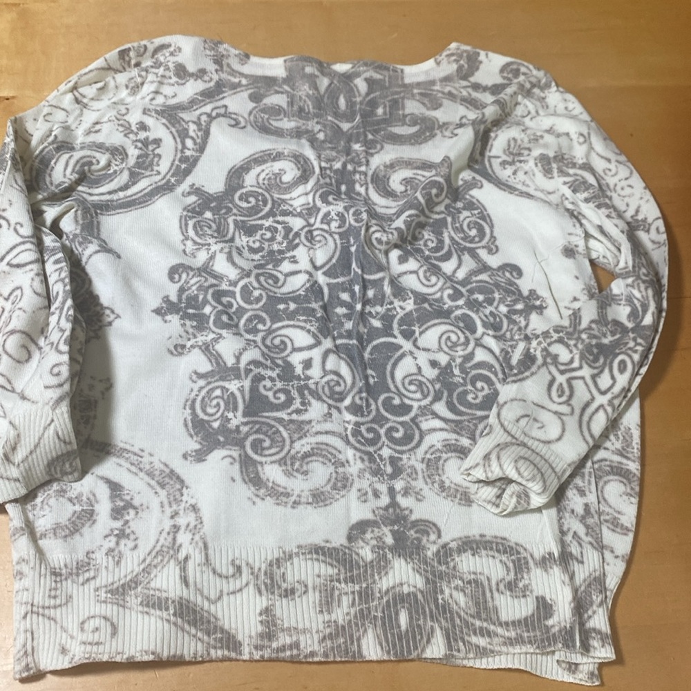 Beautiful Unique Cardigan Sweater - Picture 5 of 5